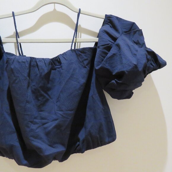LOVE BONITO Cropped Puff Sleeve Top in Navy Feminine Academia - Size US 4 NWT - Picture 4 of 11